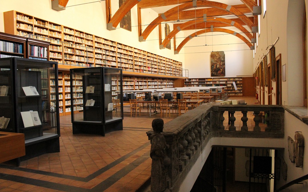Biblioteca Fra Landolfo Caracciolo San Lorenzo Napoli